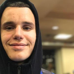 Meet your Posher, Anthony